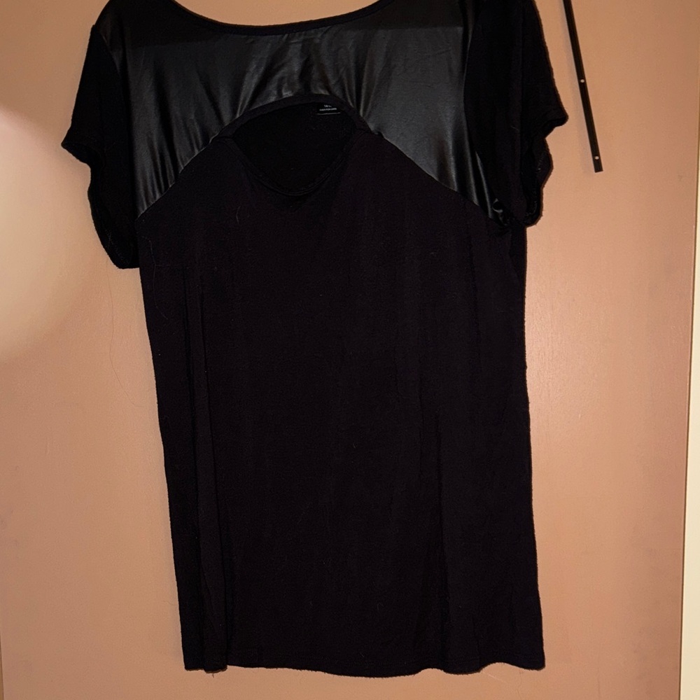 Ashley Stewart Black Short Sleeve Top